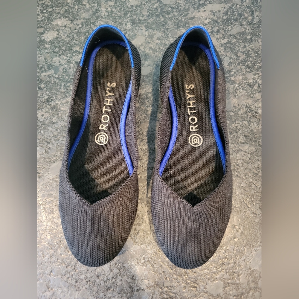 Black round toe Rothy's flats 8.5